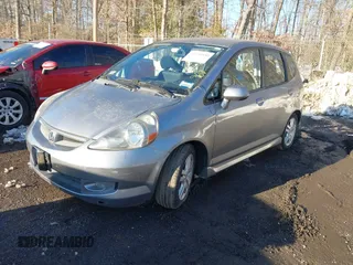 2007 Honda Fit Sport with VIN JHMGD37647S064795, listed as a IAAI auction lot 41299330 with 71,493 mi miles. Bid and sale history available at carsss.com. Image 2.