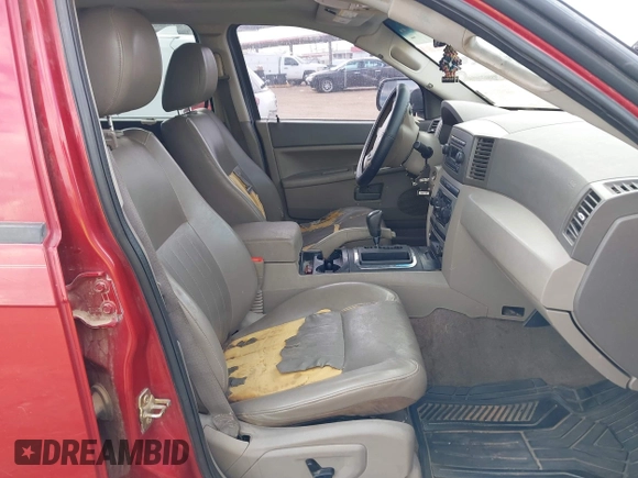 2005 Jeep Grand Cherokee Laredo with VIN 1J4HS48N65C619268, listed as a IAAI auction lot 42204903 with 269,886 mi miles and . Bid and sale history available at DreamBid. Image 5.