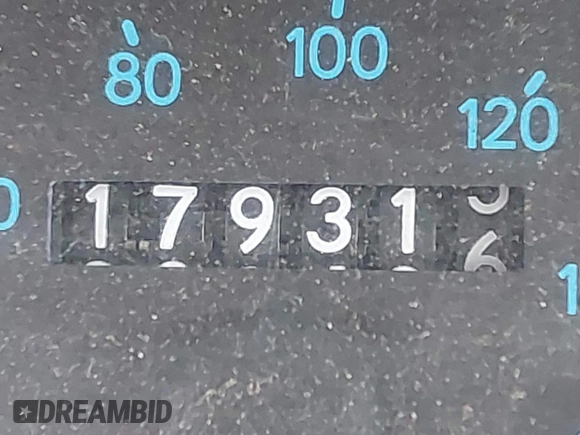 1997 Geo Prizm z VIN 1Y1SK5268VZ435011, wystawiony jako IAAI lot #41708659 z przebiegiem 179 316 mil mil oraz . Historia ofert i sprzedaży dostępna na DreamBid. Obrazek 12.
