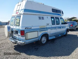 1996 Ford Econoline Cargo z VIN 1FDHS24H9THA55752, wystawiony jako IAAI lot #42052800 z przebiegiem 117 680 mil mil oraz . Historia ofert i sprzedaży dostępna na DreamBid. Obrazek 4.