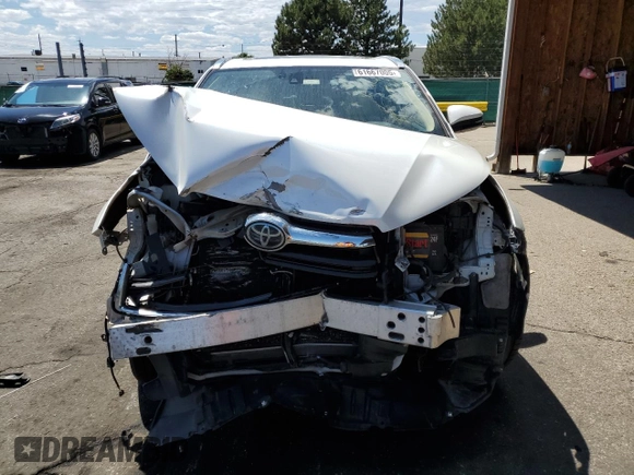 2016 Toyota Highlander Limited with VIN 5TDDKRFH3GS258727, listed as a Copart auction lot 61667005 with 121,789 mi miles and Salvage title. Bid and sale history available at DreamBid. Image 5.