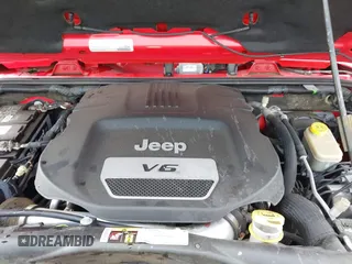 2016 Jeep Wrangler Unlimited Rubicon with VIN 1C4BJWFG1GL293302, listed as a IAAI auction lot 41811485 with 30,101 mi miles and . Bid and sale history available at DreamBid. Image 10.