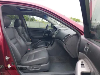 2006 Honda Accord EX-L z VIN 1HGCM66566A052731, wystawiony jako IAAI lot #42346485 z przebiegiem 282 353 mil mil oraz . Historia ofert i sprzedaży dostępna na DreamBid. Obrazek 5.