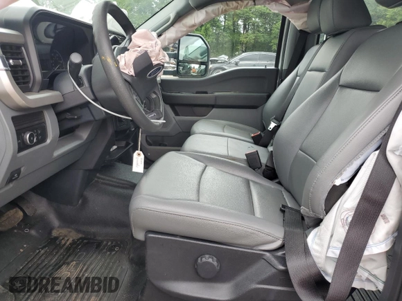 2024 Ford F-250 XL with VIN 1FT7W2AA2RED74951, listed as a Copart auction lot 48053505 with 14,104 mi miles and Salvage title. Bid and sale history available at DreamBid. Image 7.