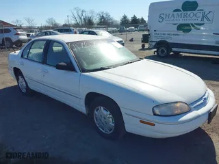 1999 Chevrolet Lumina with VIN 2G1WL52M2X9180752, listed as a IAAI auction lot 41767898 with 181,622 mi miles. Bid and sale history available at carsss.com. Image 1.