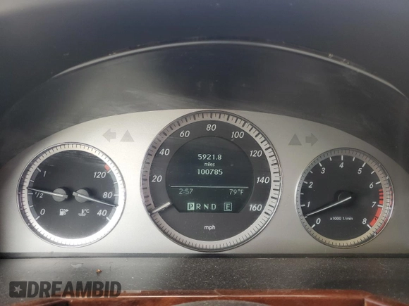 2011 Mercedes-Benz GLK 350 z VIN WDCGG5GB6BF583585, wystawiony jako Copart lot #56118995 z przebiegiem 100 785 mil mil oraz Szkoda całkowita • Salvage title. Historia ofert i sprzedaży dostępna na DreamBid. Obrazek 9.
