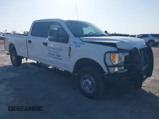 2017 Ford F-250 Lariat z VIN 1FT7W2B67HEF00259, wystawiony jako IAAI lot #41954068 z przebiegiem 146 336 mil mil oraz . Historia ofert i sprzedaży dostępna na DreamBid. Obrazek 1.