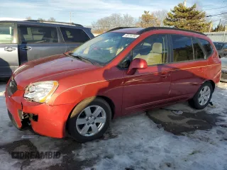 2008 Kia Rondo EX with VIN KNAFG526787171039, listed as a Copart auction lot 88734705 with 110,125 mi miles and Salvage Title. Bid and sale history available at carsss.com. Image 1.