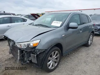 2015 Mitsubishi Outlander Sport ES with VIN 4A4AP3AU5FE062047, listed as a IAAI auction lot 41920635 with 107,880 mi miles. Bid and sale history available at carsss.com. Image 18.