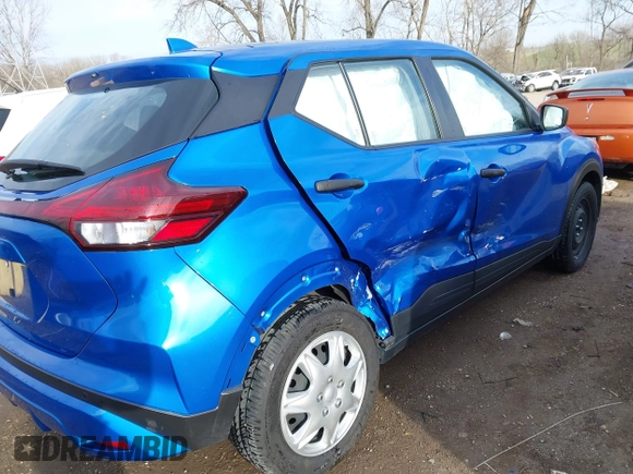 2022 Nissan Kicks S with VIN 3N1CP5BV0NL490306, listed as a IAAI auction lot 41825029 with 36,356 mi miles and . Bid and sale history available at carsss.com. Image 6.