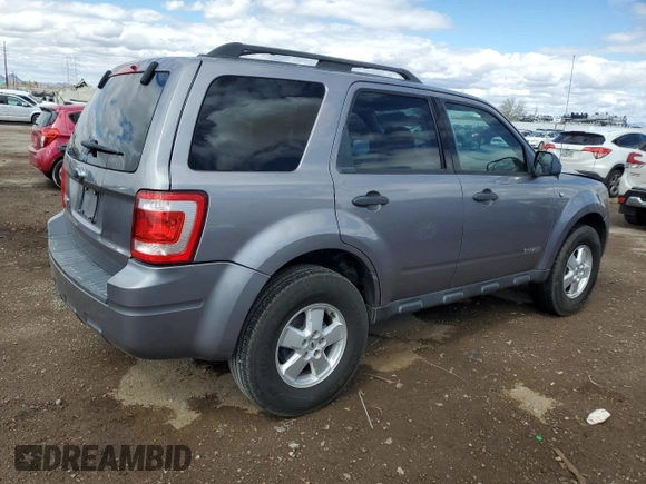 2008 Ford Escape XLT z VIN 1FMCU03148KD67100, wystawiony jako Copart lot #48525425 z przebiegiem 182 122 mil mil oraz Szkoda całkowita • Salvage title. Historia ofert i sprzedaży dostępna na DreamBid. Obrazek 3.