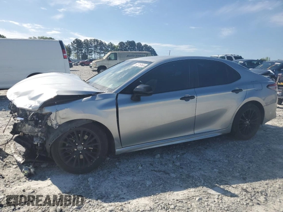2019 Toyota Camry LE with VIN 4T1B11HK4KU242217, listed as a Copart auction lot 52715165 with 62,085 mi miles and Salvage Title. Bid and sale history available at carsss.com. Image 1.