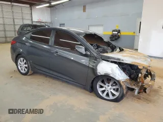 2012 Hyundai Accent GLS z VIN KMHCU4AE0CU225272, wystawiony jako Copart lot #49724155 z przebiegiem Nie podano mil oraz Szkoda całkowita • Salvage title. Historia ofert i sprzedaży dostępna na DreamBid. Obrazek 4.