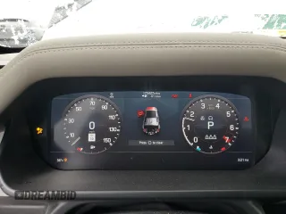 2020 Land Rover Defender SE z VIN SALEP7EU5L2023135, wystawiony jako Copart lot #53918005 z przebiegiem 73 427 mil mil oraz Szkoda całkowita • Salvage title. Historia ofert i sprzedaży dostępna na DreamBid. Obrazek 9.