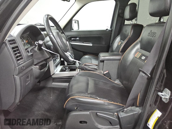 2011 Jeep Liberty Sport 70th Anniversary with VIN 1J4PN2GK5BW558133, listed as a Copart auction lot 52900925 with 119,803 mi miles and Clean Title. Bid and sale history available at DreamBid. Image 7.