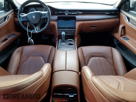 2022 Maserati Quattroporte GT z VIN ZAM56XPAXN1391103, wystawiony jako Copart lot #78474234 z przebiegiem Nie podano mil oraz Nie do naprawy • Non repairable. Historia ofert i sprzedaży dostępna na DreamBid. Obrazek 8.