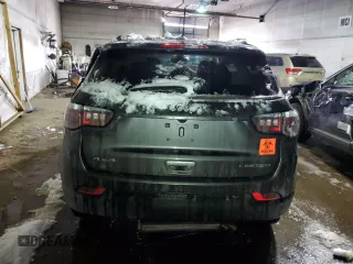 2019 Jeep Compass Limited z VIN 3C4NJDCB0KT854452, wystawiony jako Copart lot #45643835 z przebiegiem Nie podano mil oraz Czysty tytuł • Clean title. Historia ofert i sprzedaży dostępna na DreamBid. Obrazek 6.