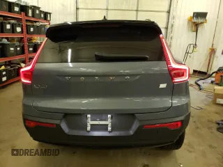 2021 Volvo XC40 with VIN YV4ED3UR9M2597323, listed as a Copart auction lot 64683403 with 29,266 mi miles and . Bid and sale history available at DreamBid. Image 6.