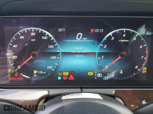 2022 Mercedes-Benz E 350 z VIN W1KZF8EB7NB038941, wystawiony jako Copart lot #45386235 z przebiegiem 13 318 mil mil oraz Szkoda całkowita • Salvage title. Historia ofert i sprzedaży dostępna na DreamBid. Obrazek 9.