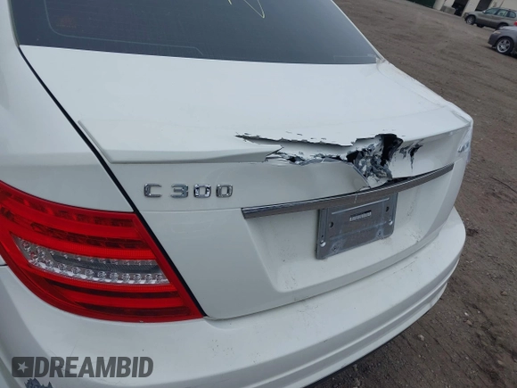 2012 Mercedes-Benz C-Class C 300 Sport with VIN WDDGF8BB2CF878126, listed as a IAAI auction lot 41927688 with 999,999 mi miles. Bid and sale history available at carsss.com. Image 6.