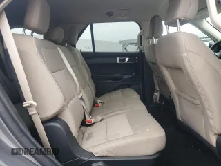 2022 Ford Explorer z VIN 1FMSK8BHXNGA49852, wystawiony jako Copart lot #61236335 z przebiegiem 76 184 mil mil oraz Czysty tytuł • Clean title. Historia ofert i sprzedaży dostępna na DreamBid. Obrazek 11.