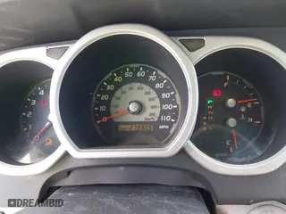2005 Toyota 4Runner SR5 with VIN JTEZU14R750046647, listed as a IAAI auction lot 42055705 with 279,909 mi miles. Bid and sale history available at carsss.com. Image 7.