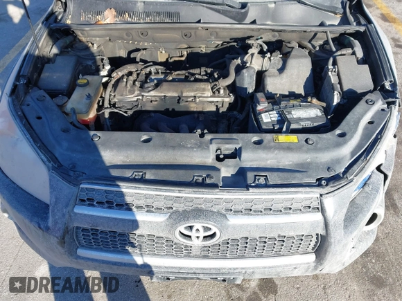 2011 Toyota RAV4 Ltd with VIN 2T3DF4DV8BW095273, listed as a IAAI auction lot 41257338 with 233,629 mi miles. Bid and sale history available at carsss.com. Image 10.