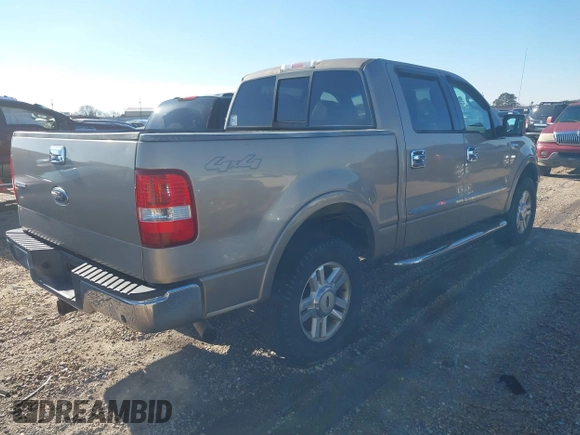2004 Ford F-150 XLT with VIN 1FTPW14584KC35765, listed as a IAAI auction lot 41249586 with 322,715 mi miles. Bid and sale history available at carsss.com. Image 4.