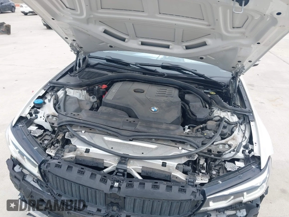 2021 BMW 3 Series 330i z VIN 3MW5R1J08M8B58921, wystawiony jako IAAI lot #41495865 z przebiegiem 82 971 mil mil oraz . Historia ofert i sprzedaży dostępna na DreamBid. Obrazek 10.