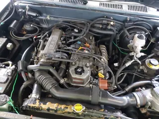 1992 Toyota Pickup DLX with VIN JT4RN93P8N5066778, listed as a IAAI auction lot 42508499 with 199,705 mi miles and . Bid and sale history available at DreamBid. Image 10.