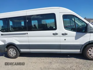2018 Ford Transit Passenger XL с VIN 1FBAX2CM0JKA43564, выставлен на аукционе IAAI как лот 41643758 с пробегом 54 755 миль миль и . История ставок и продаж доступна на DreamBid. Изображение 13.