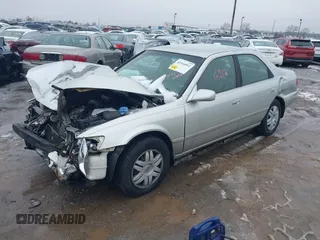 2001 Toyota Camry CE with VIN JT2BG22KX10540738, listed as a IAAI auction lot 41516912 with 116,733 mi miles. Bid and sale history available at carsss.com. Image 18.