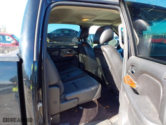 2013 GMC Sierra 1500 SLT with VIN 3GTP2WE71DG146605, listed as a IAAI auction lot 41334159 with 224,640 mi miles. Bid and sale history available at carsss.com. Image 8.