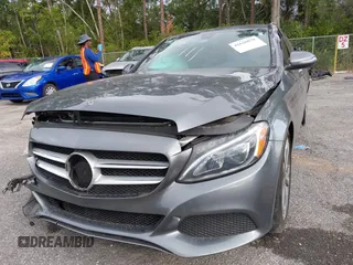 2018 Mercedes-Benz C 300 with VIN 55SWF4JBXJU265610, listed as a IAAI auction lot 41626070 with 46,071 mi miles and . Bid and sale history available at DreamBid. Image 6.