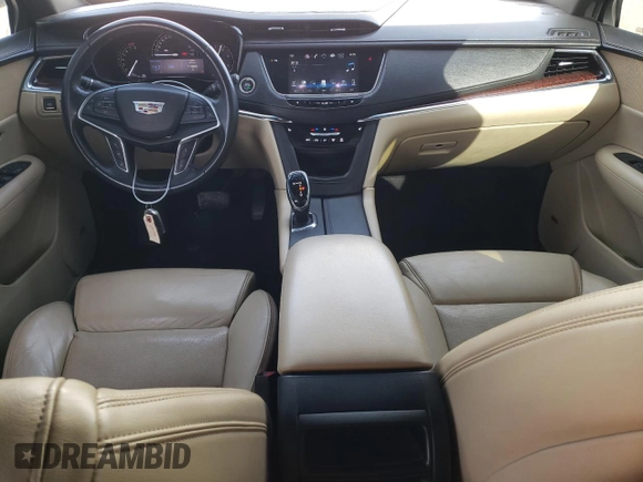 2017 Cadillac XT5 Luxury FWD with VIN 1GYKNBRS2HZ188743, listed as a Copart auction lot 46492805 with 178,865 mi miles and Salvage Title. Bid and sale history available at carsss.com. Image 8.