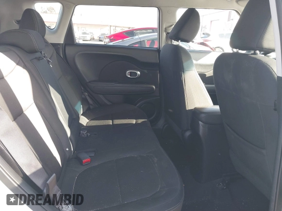 2014 Kia Soul with VIN KNDJN2A22E7086847, listed as a IAAI auction lot 41713412 with 112,294 mi miles. Bid and sale history available at carsss.com. Image 8.