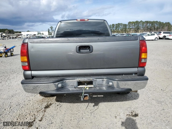 2000 Chevrolet Silverado 1500 with VIN 1GCEC14W7YZ296160, listed as a Copart auction lot 45594295 with 273,596 mi miles and Salvage Title. Bid and sale history available at carsss.com. Image 6.