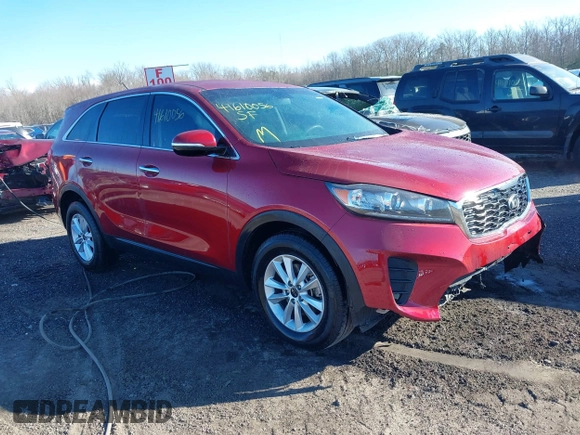 2019 Kia Sorento LX with VIN 5XYPG4A33KG574065, listed as a IAAI auction lot 41610056 with 93,146 mi miles. Bid and sale history available at carsss.com. Image 1.