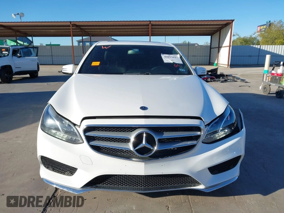 2014 Mercedes-Benz E 350 Sport z VIN WDDHF5KB6EB016413, wystawiony jako IAAI lot #40893617 z przebiegiem 151 112 mil mil oraz . Historia ofert i sprzedaży dostępna na DreamBid. Obrazek 12.