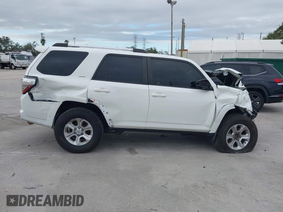 2021 Toyota 4Runner SR5 with VIN JTEEU5JR4M5231007, listed as a IAAI auction lot 41376077 with 74,973 mi miles and . Bid and sale history available at DreamBid. Image 13.