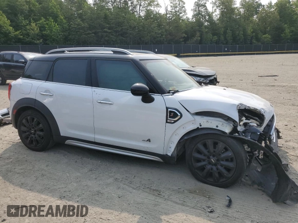 2019 MINI Countryman Cooper S with VIN WMZYT5C51K3G93681, listed as a Copart auction lot 59422445 with 87,279 mi miles and Salvage title. Bid and sale history available at DreamBid. Image 4.