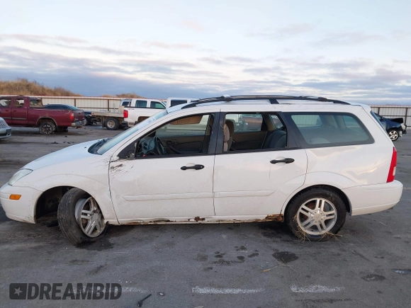 2001 Ford Focus SE with VIN 1FAFP36341W164123, listed as a IAAI auction lot 41143386 with 107,477 mi miles and . Bid and sale history available at carsss.com. Image 15.