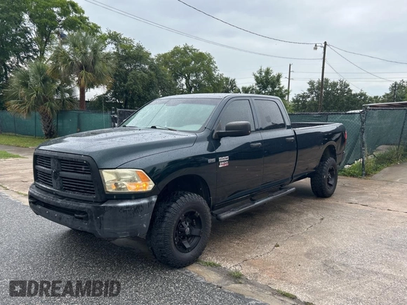 2011 Ram 2500 Big Horn with VIN 3D7TT2CT1BG583527, listed as a Copart auction lot 56960515 with 82,117 mi miles and Clean title. Bid and sale history available at DreamBid. Image 2.