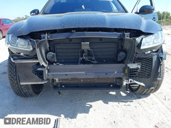 2019 Jaguar F-Pace 25t Premium с VIN SADCJ2FX9KA609583, выставлен на аукционе IAAI как лот 41530705 с пробегом 60 013 миль миль и . История ставок и продаж доступна на DreamBid. Изображение 6.