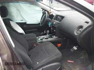 2015 Nissan Pathfinder SL with VIN 5N1AR2MM9FC723528, listed as a IAAI auction lot 42664245 with 120,818 mi miles and . Bid and sale history available at DreamBid. Image 5.