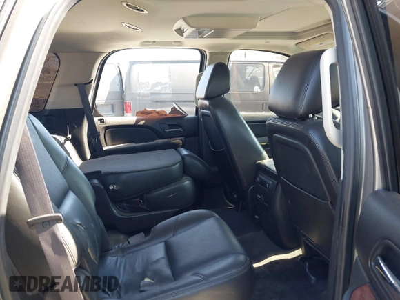 2012 Chevrolet Tahoe LTZ с VIN 1GNSCCE08CR297245, выставлен на аукционе IAAI как лот 40194964 с пробегом 117 007 миль миль и . История ставок и продаж доступна на DreamBid. Изображение 8.
