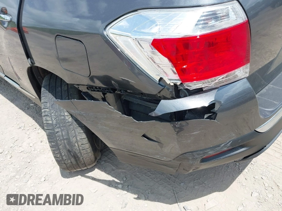 2013 Toyota Highlander Limited with VIN 5TDDK3EH7DS260071, listed as a IAAI auction lot 42526334 with 150,516 mi miles and . Bid and sale history available at DreamBid. Image 17.