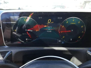 2020 Mercedes-Benz CLA 250 z VIN WDD5J4GB9LN034131, wystawiony jako Copart lot #50998265 z przebiegiem 92 658 mil mil oraz Szkoda całkowita • Salvage title. Historia ofert i sprzedaży dostępna na DreamBid. Obrazek 9.
