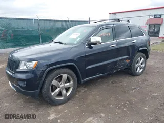 2011 Jeep Grand Cherokee Limited with VIN 1J4RR5GT4BC636541, listed as a IAAI auction lot 41912877 with 127,482 mi miles. Bid and sale history available at carsss.com. Image 17.