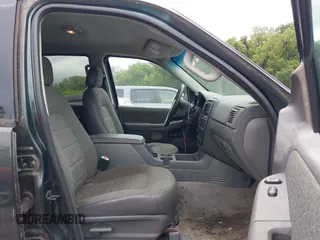 2004 Ford Explorer XLS with VIN 1FMDU72K84ZA89262, listed as a IAAI auction lot 42612169 with 170,005 mi miles and . Bid and sale history available at DreamBid. Image 5.
